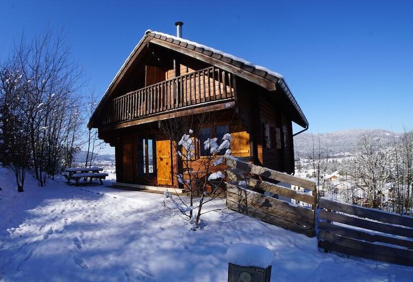 بنسيون A L Orée Du Bois