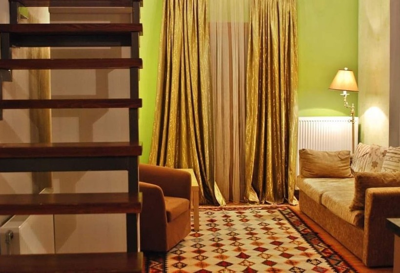 פנסיון Guest House Ioanna Arachova