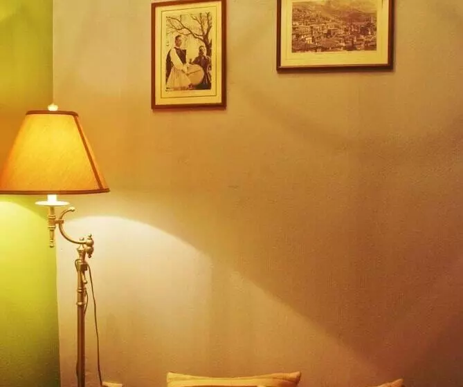 ペンション Guest House Ioanna Arachova