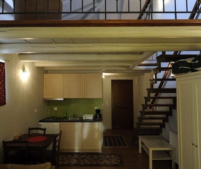 פנסיון Guest House Ioanna Arachova