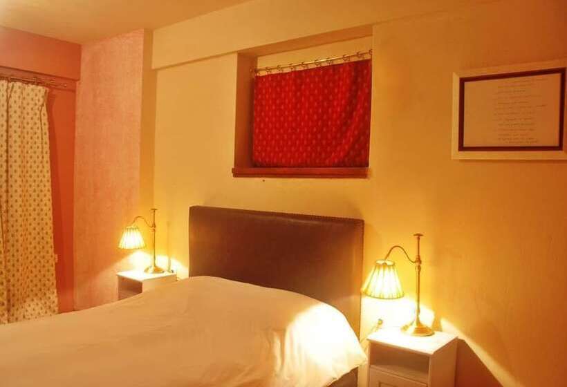 פנסיון Guest House Ioanna Arachova