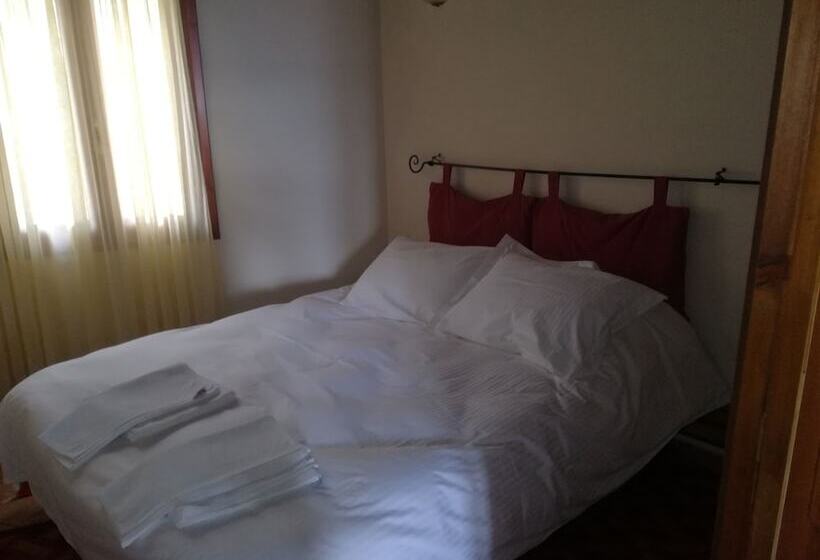 פנסיון Guest House Ioanna Arachova