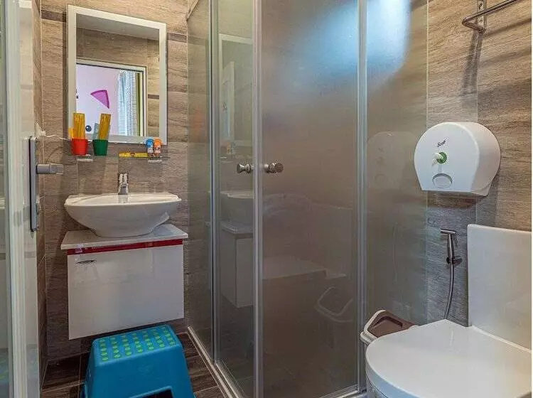 پانسیون Hemu Homestay