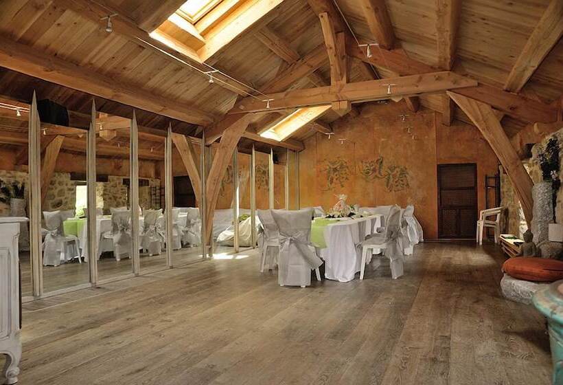 ペンション Mas Nouveau