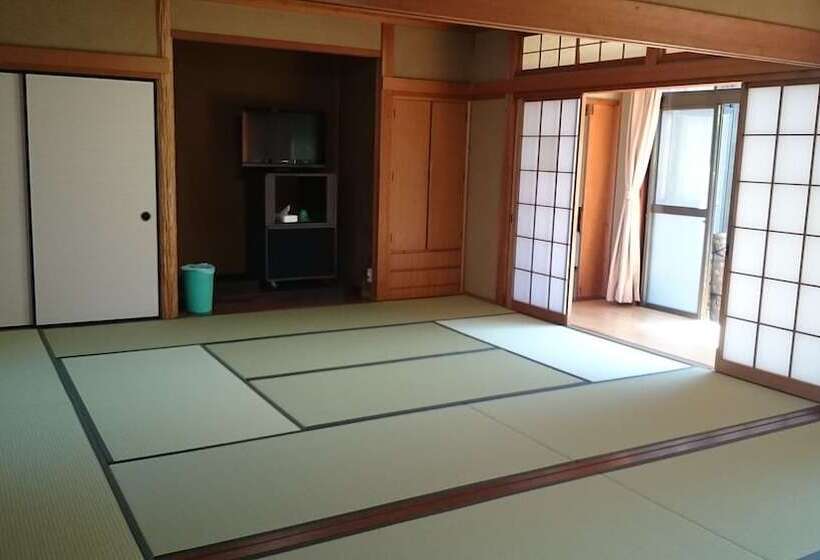 펜션 Minshuku Hikosukeso