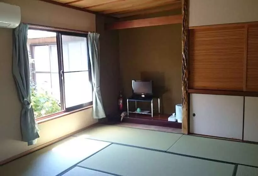 Majatalo Minshuku Hikosukeso
