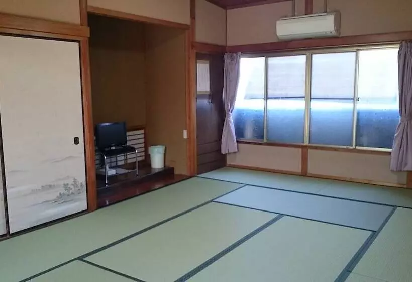 Majatalo Minshuku Hikosukeso