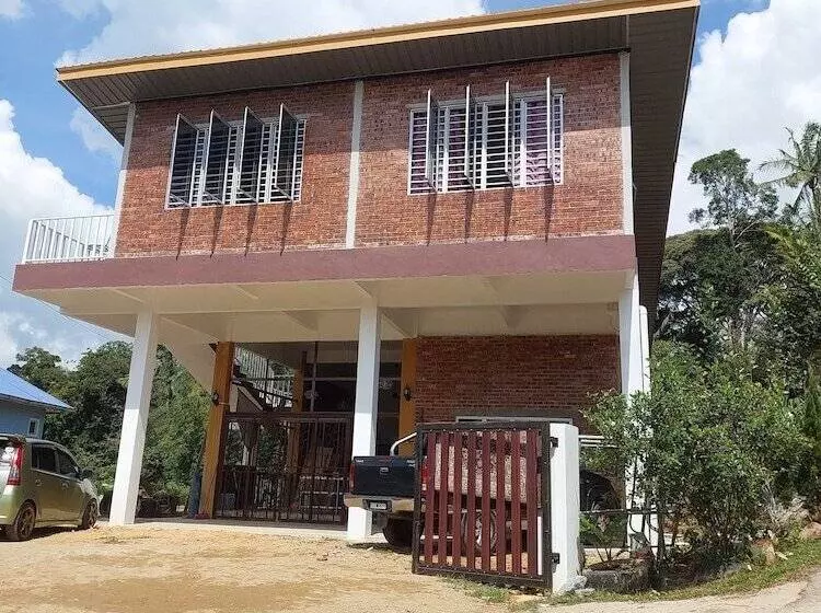 ペンション Nana S Homestay