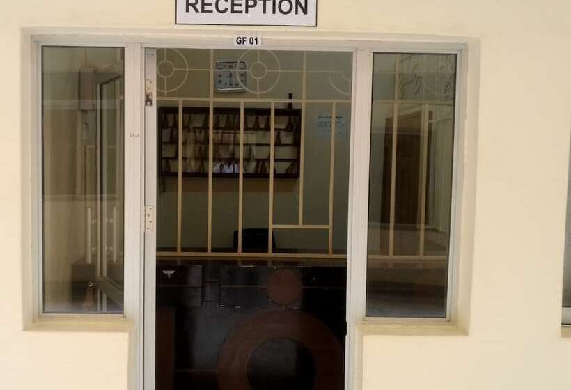 پانسیون Paleos Restaurant