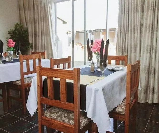 ペンション Tugela Falls Bed And Breakfast