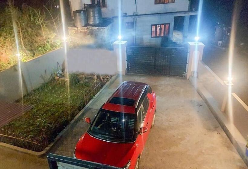 پانسیون Under The Fog