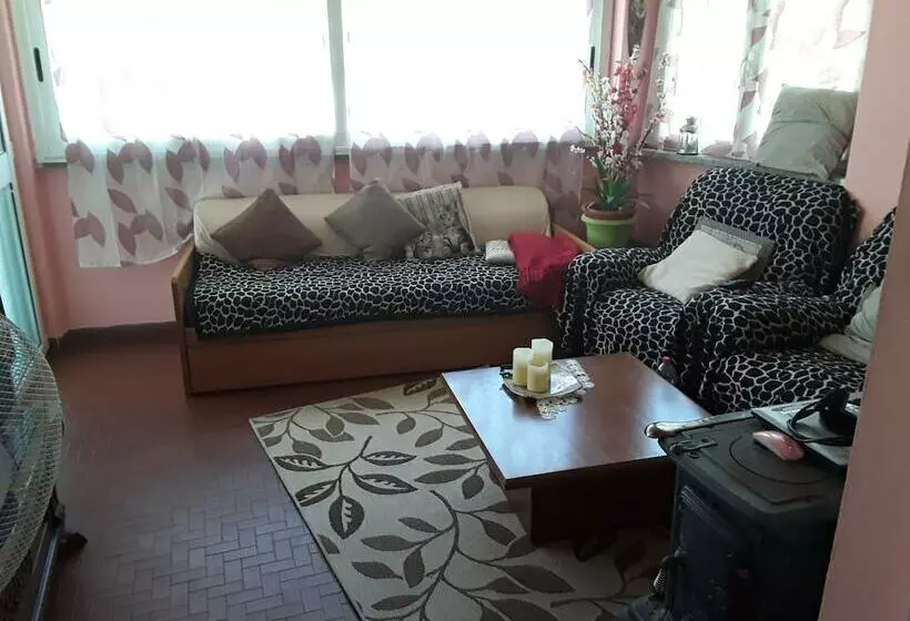 ペンション Room In Guest Room   Valle Degli Ulivi   Liguria, Italia