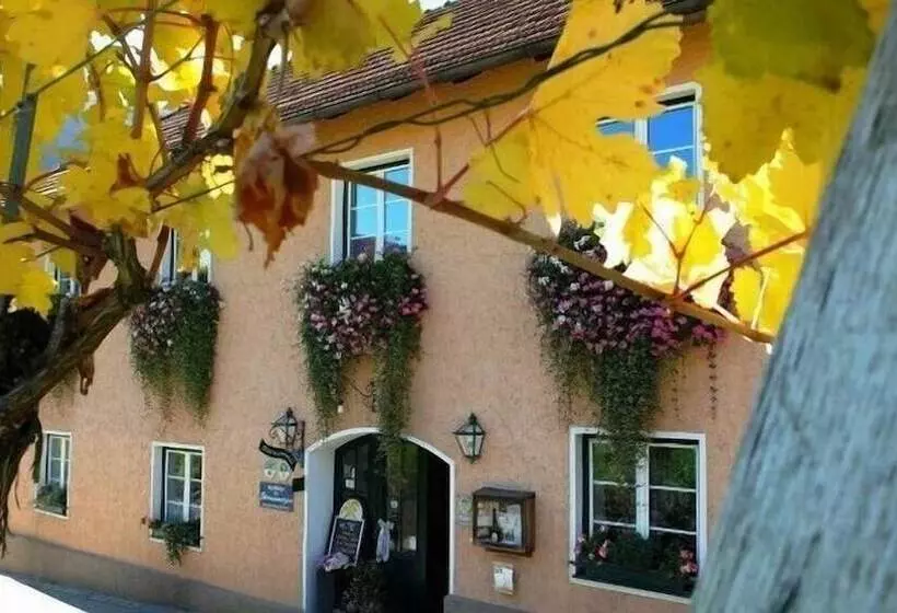 Pansiyon Weingut Donabaum