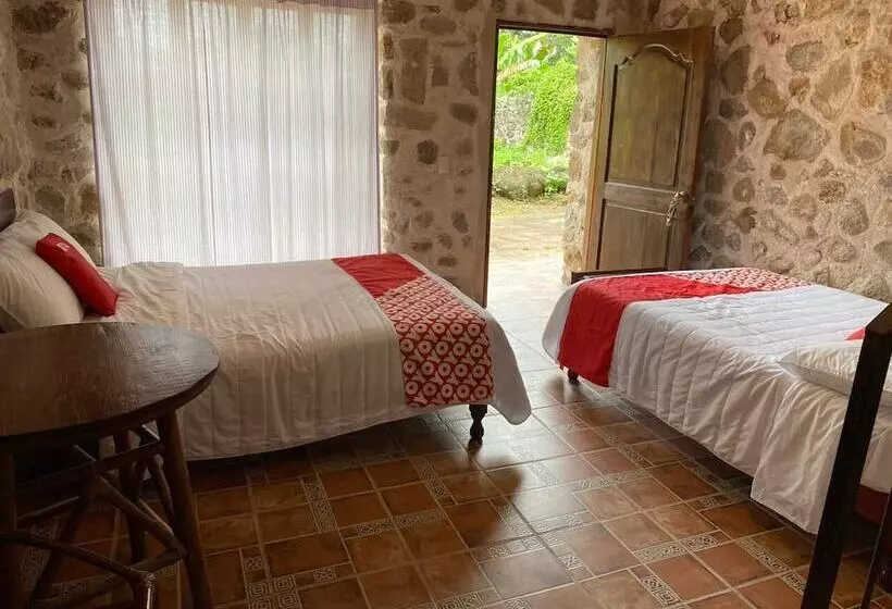 Rancho Hotel El Carmen