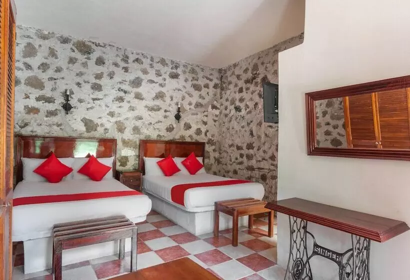 Rancho Hotel El Carmen