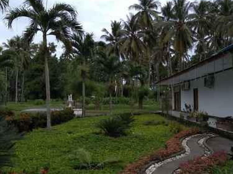 Reddoorz @ Hotel Kusu Kusu