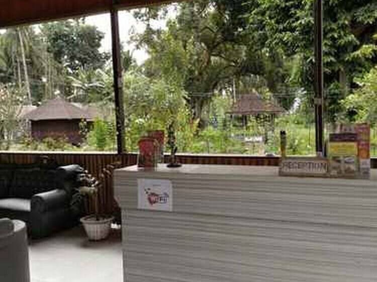 Reddoorz @ Hotel Kusu Kusu