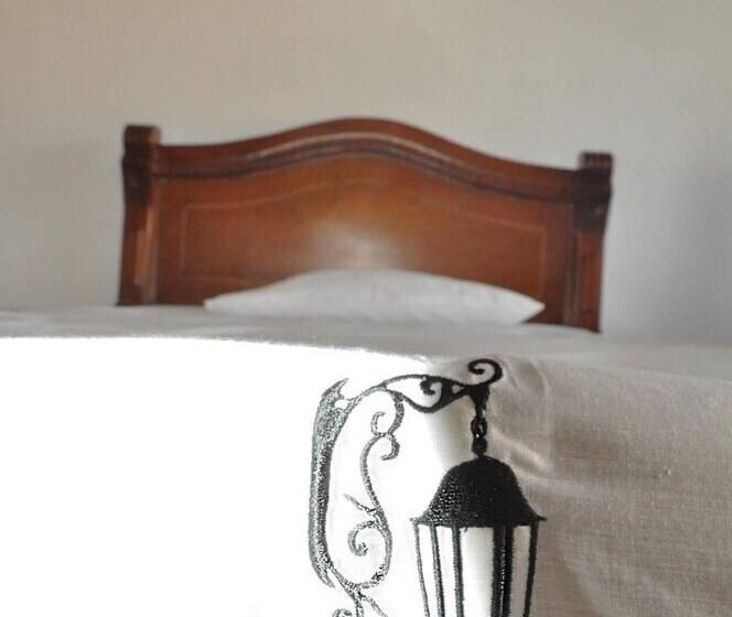 Общежитие Casa Del Farol