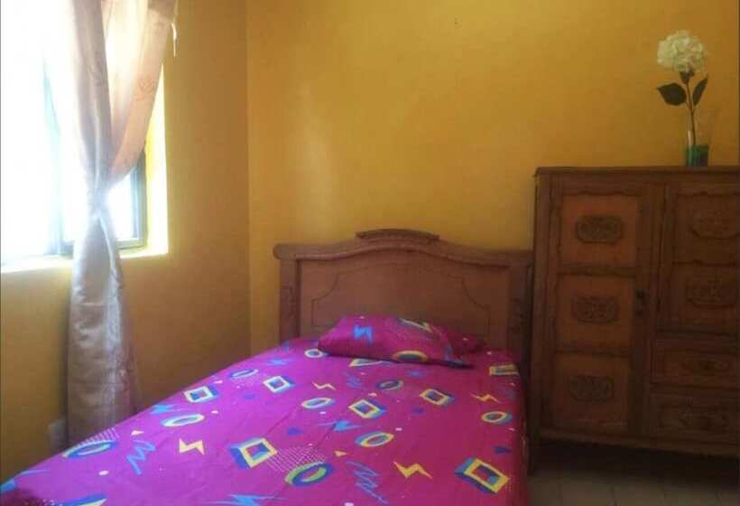 Общежитие Casa Del Farol