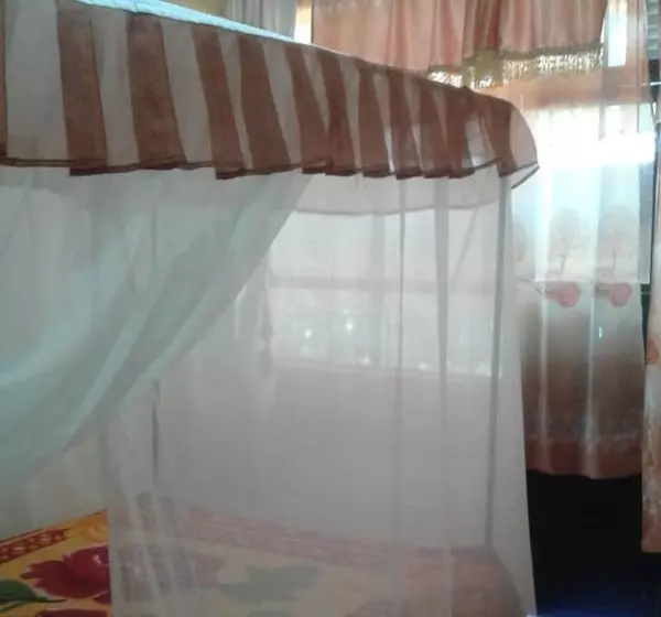 تختخواب و صبحانه Check Point Guest House