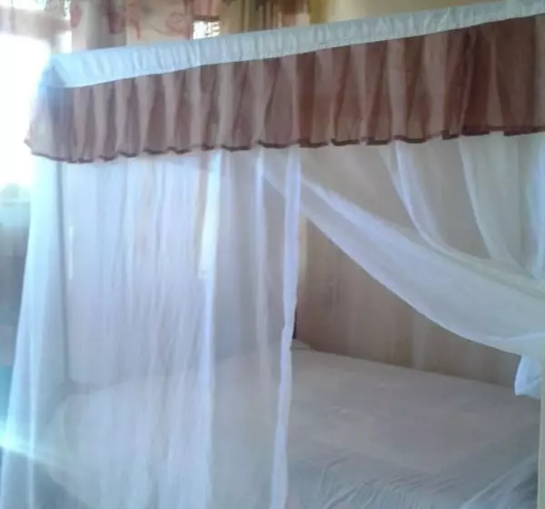 تختخواب و صبحانه Check Point Guest House