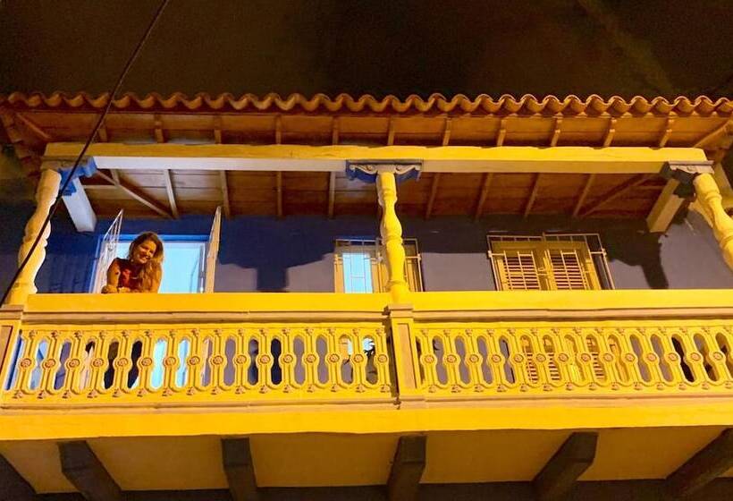 Casa De La Cruz   Hostel