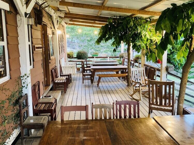 De Montaña El Olvido Hostel