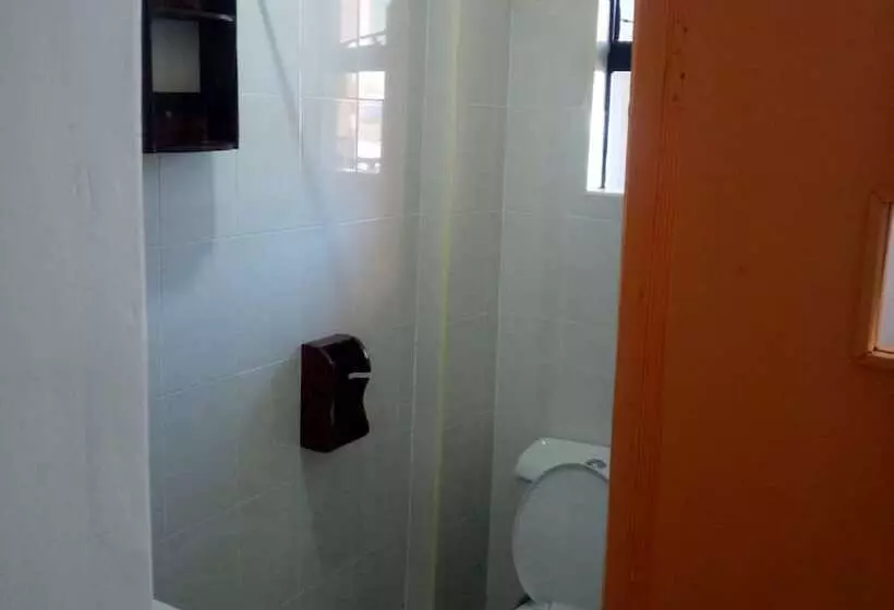 Escarpment Motel   Adults Only