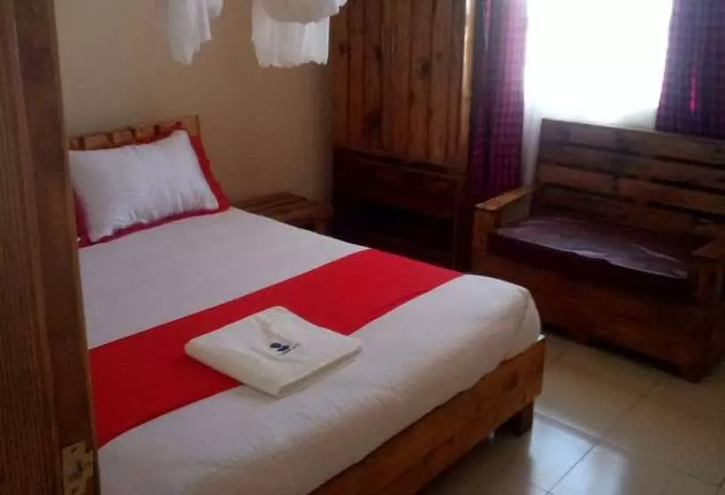 Escarpment Motel   Adults Only