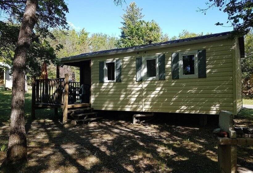 فندق Camping Les Bonnets