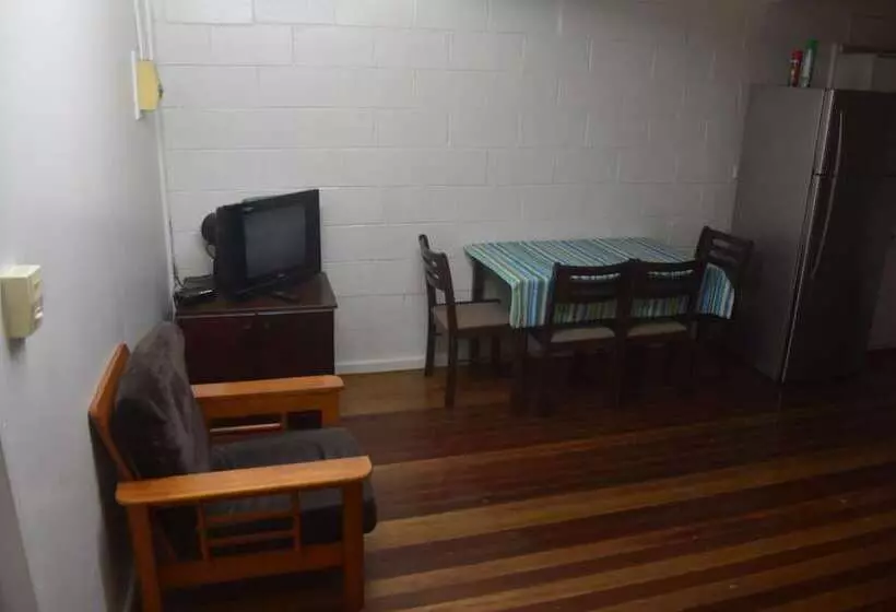 ホテル Hohola Apartments