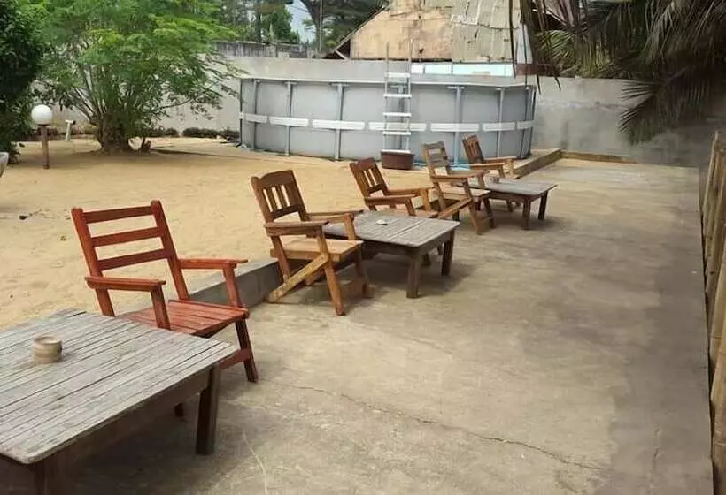 هتل Hôtel La Flotte