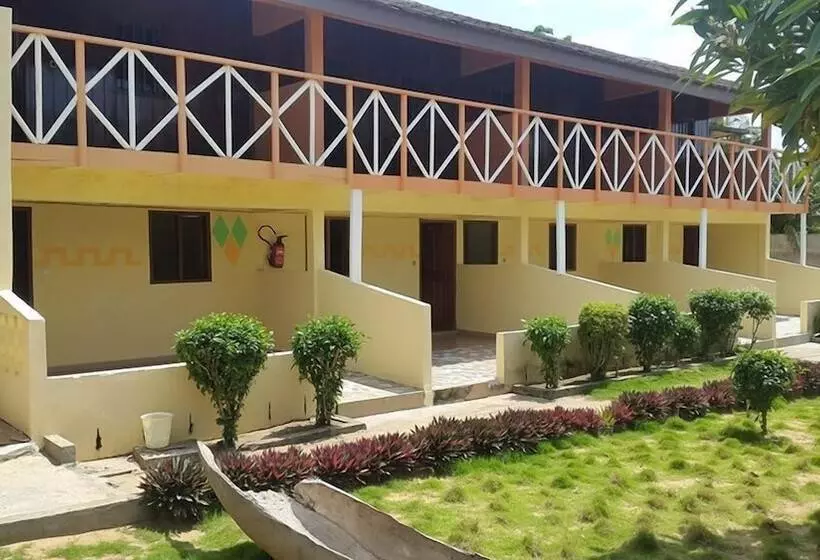 هتل Hôtel La Flotte