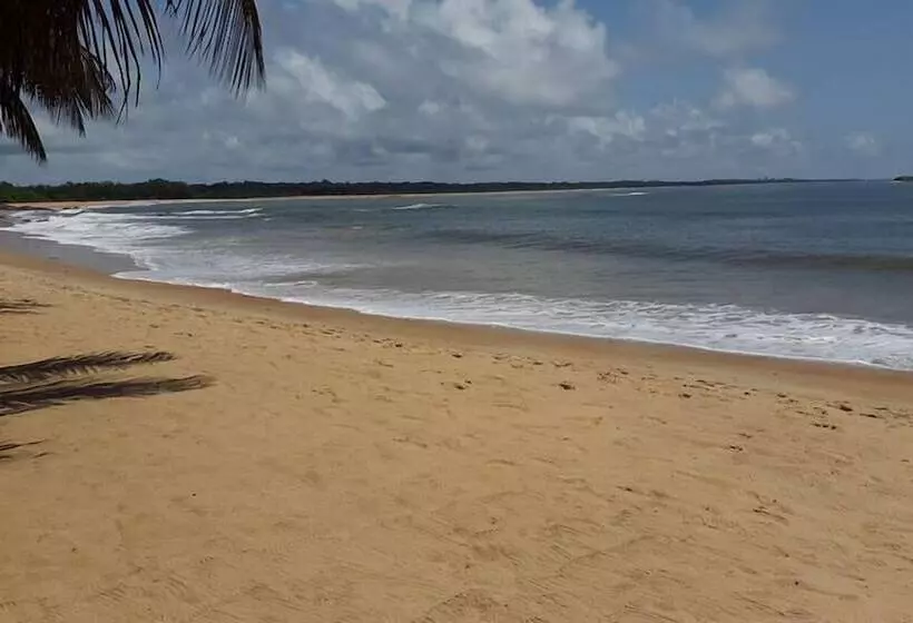 هتل Hôtel La Flotte