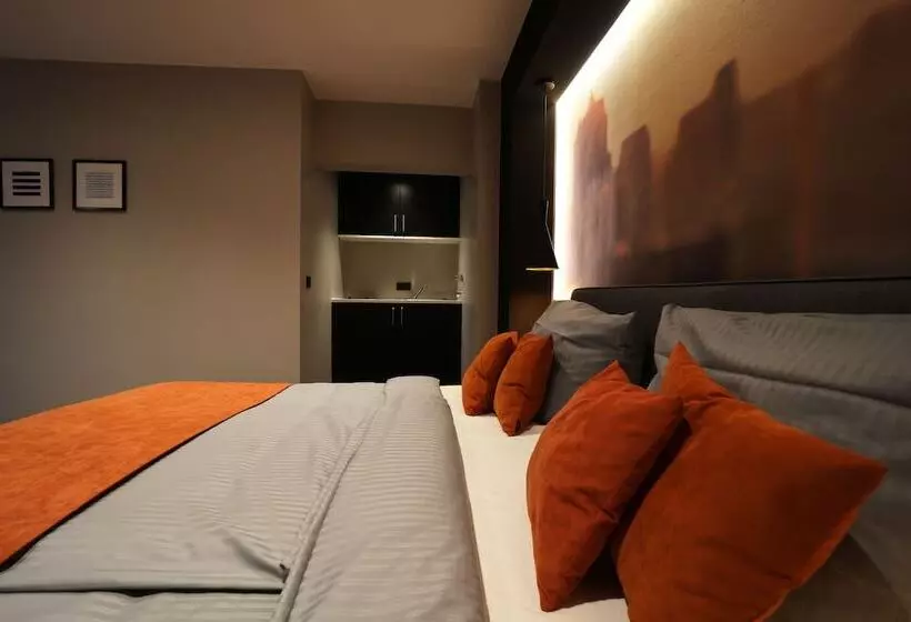 Juststay Ratingen Hotel & Apartments