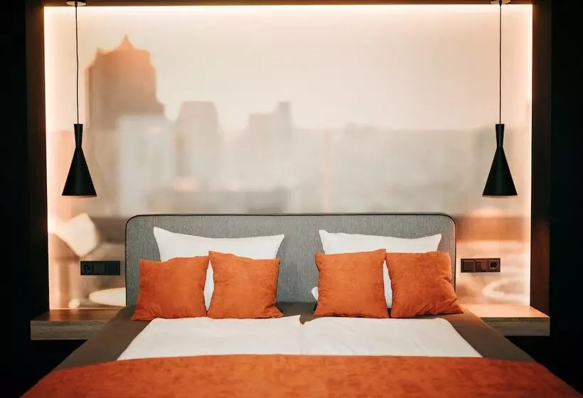 Juststay Ratingen Hotel & Apartments