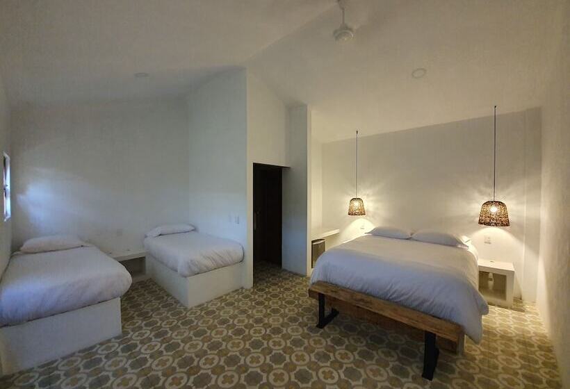 בית מלון כפרי La Frontera