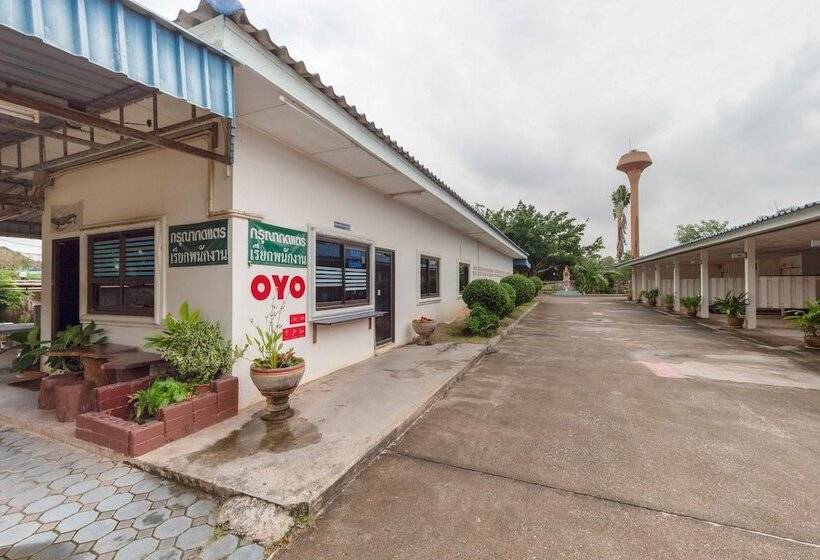 Hotel Oyo 764 Lets Go