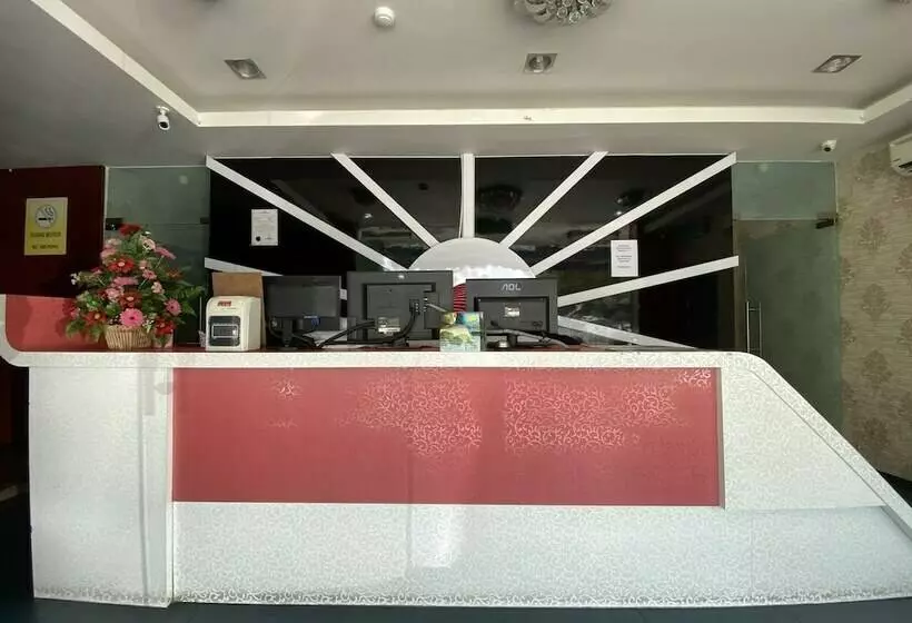 Hotelli Oyo 89752 7 Days Express