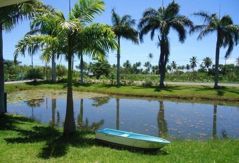 ホテル Pousada Liberdade