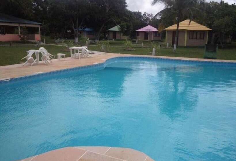 ホテル Pousada Liberdade