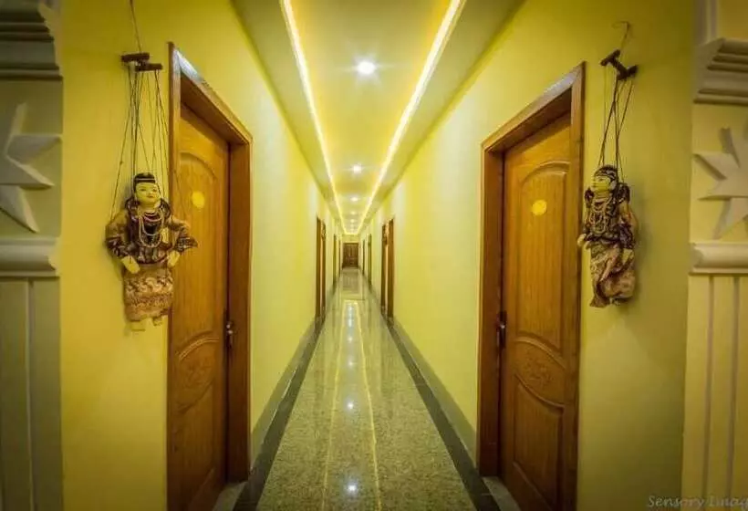 هتل Sky Lodge Ngapali