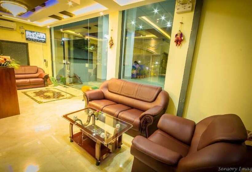 هتل Sky Lodge Ngapali