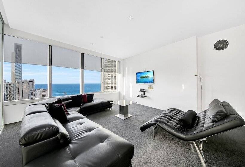 Отель Surfers Paradise Ocean View