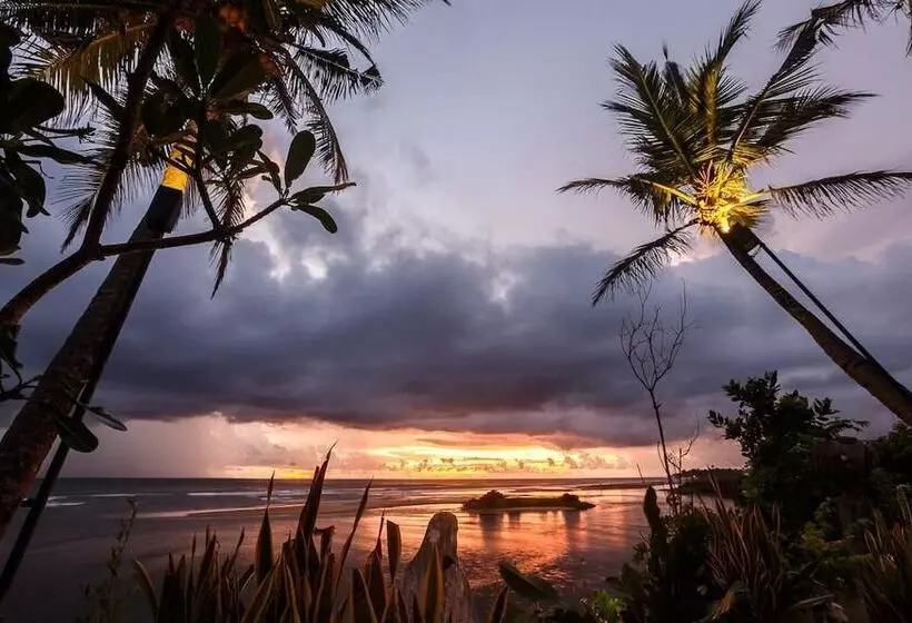 هتل The Postcard Galle