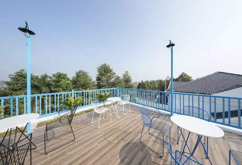 هتل Turi Staypoint