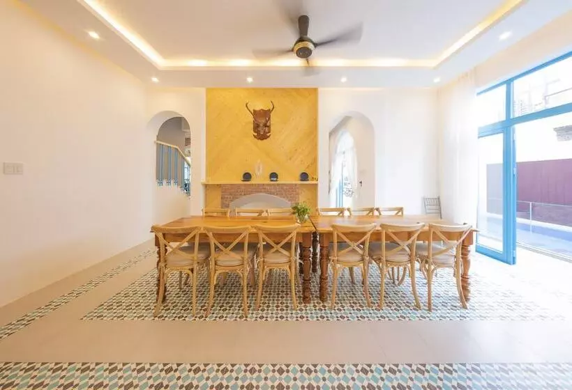 هتل Turi Staypoint