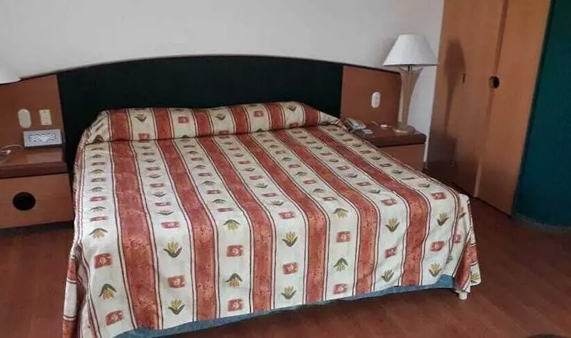 Hotelli Villas Los Sauces Metepec