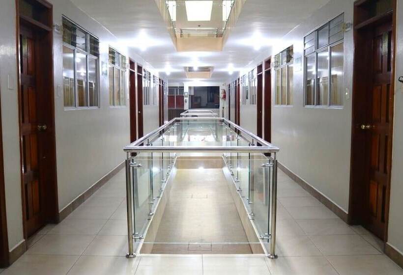 Отель Villonaco