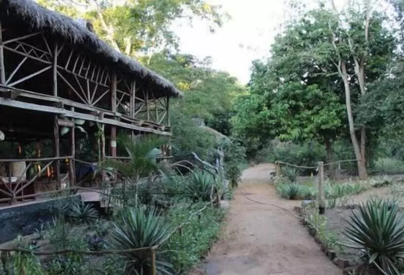 Hotelli Zarafa Tented Camp